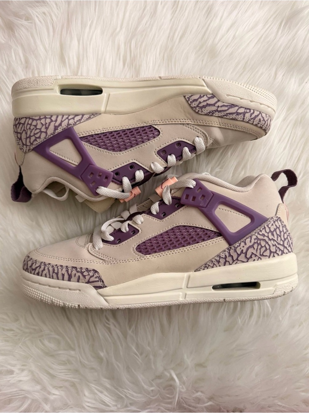 Women’s Air Jordan Spizike Low “Let’s Play# Violet Dust